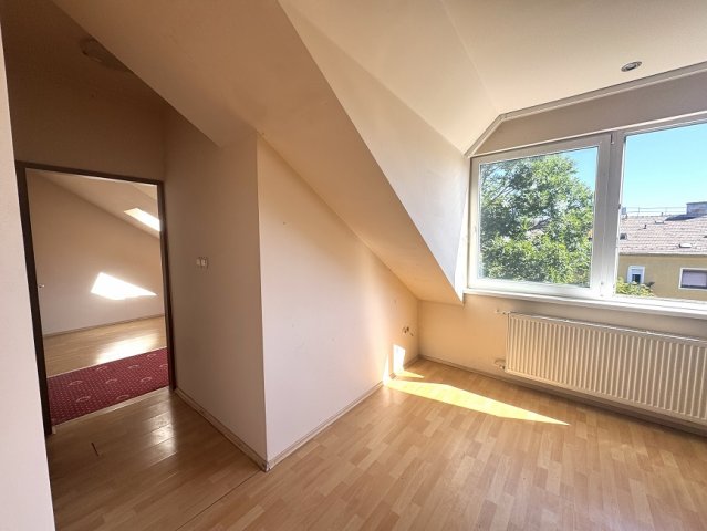 Eladó téglalakás, Székesfehérvárott 45.99 M Ft, 1+1 szobás