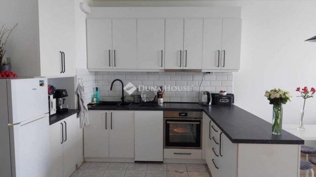 Kiadó téglalakás, albérlet, Budapesten, XIV. kerületben