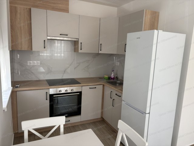 Kiadó téglalakás, albérlet, Mosonmagyaróváron 220 E Ft / hó