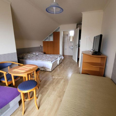 Eladó nyaraló, Hajdúszoboszlón 149 M Ft, 8 szobás