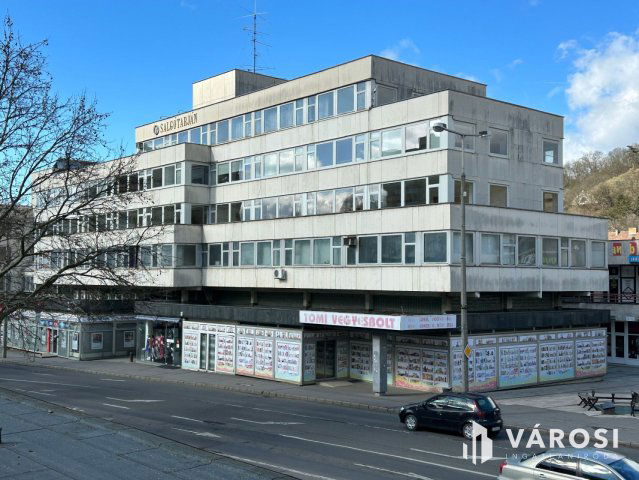 Kiadó iroda, Salgótarjánban 50 E Ft / hó / költözzbe.hu