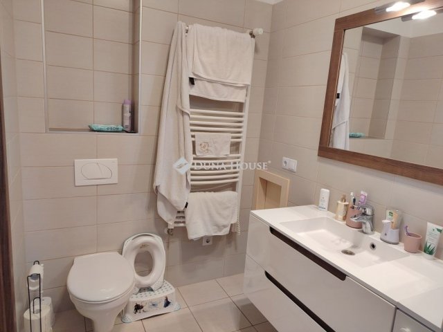 Eladó családi ház, Gárdonyban 229.9 M Ft, 4 szobás