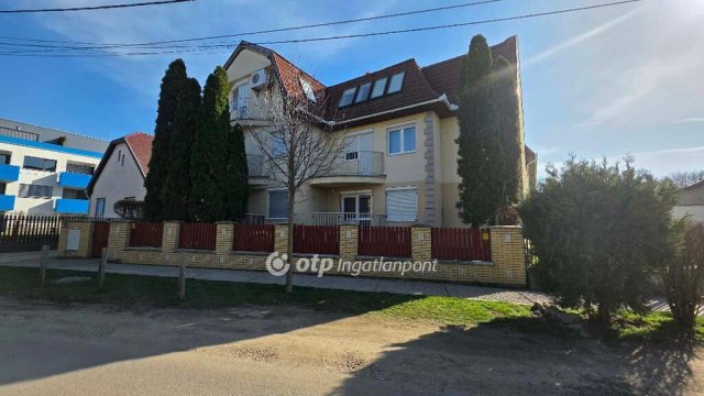 Kiadó téglalakás, albérlet, Hajdúszoboszlón 250 E Ft / hó