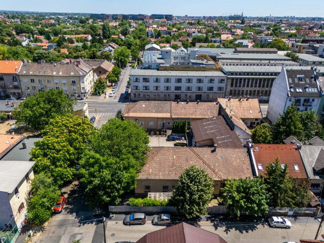 Eladó családi ház, XIV. kerületben, Erzsébet királyné útján