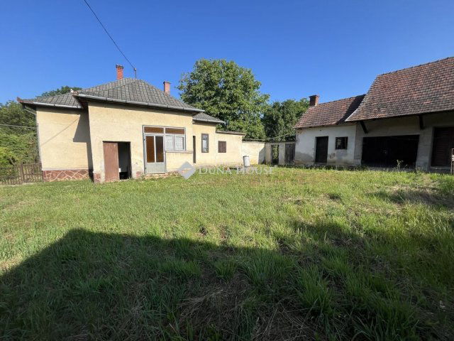Eladó családi ház, Szőcén 34.9 M Ft, 2 szobás