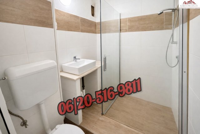 Eladó panellakás, Dunaújvárosban 25.9 M Ft, 1 szobás