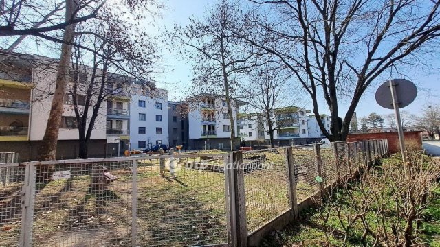 Eladó téglalakás, Székesfehérvárott 47 M Ft, 1+1 szobás