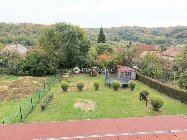 Eladó családi ház, Csatáron 98.5 M Ft, 2+3 szobás