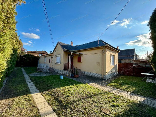 Eladó családi ház, Budapesten, XX. kerületben 72.9 M Ft