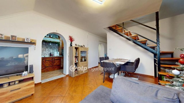 Eladó téglalakás, Nyíregyházán 44.9 M Ft, 3 szobás