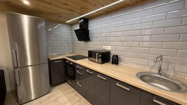 Eladó téglalakás, Budapesten, VI. kerületben, Nagymező utcában