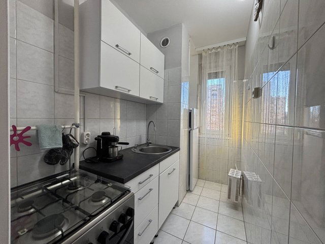 Eladó téglalakás, Miskolcon 24 M Ft, 1+1 szobás