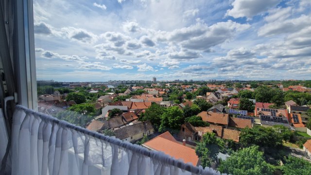 Eladó panellakás, Debrecenben 58 M Ft, 2+1 szobás