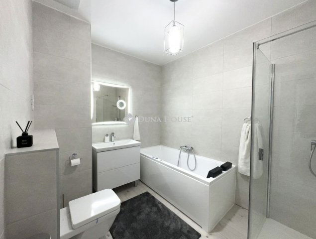 Eladó téglalakás, Budapesten, XIX. kerületben 152 M Ft, 3 szobás