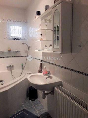 Eladó családi ház, Somogysárdon 85 M Ft, 5 szobás