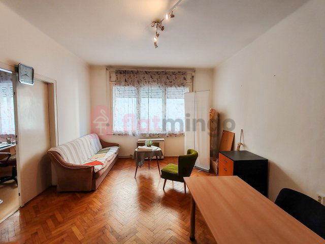 Kiadó téglalakás, albérlet, Pécsett 50 E Ft / hó, 2 szobás