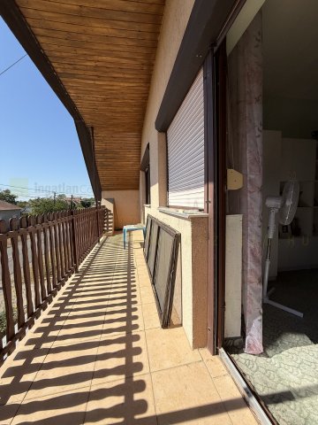 Eladó családi ház, Röszkén 135 M Ft, 7 szobás
