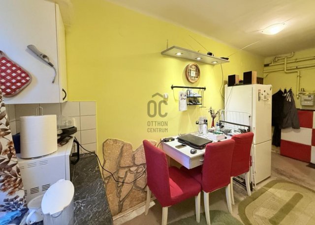 Eladó téglalakás, Budapesten, XI. kerületben 34 M Ft, 1 szobás
