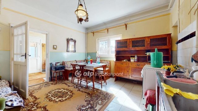 Eladó családi ház, Vásárosnaményben 26.9 M Ft, 2 szobás