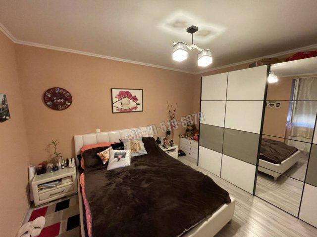 Eladó családi ház, Pakson 79.9 M Ft, 5 szobás