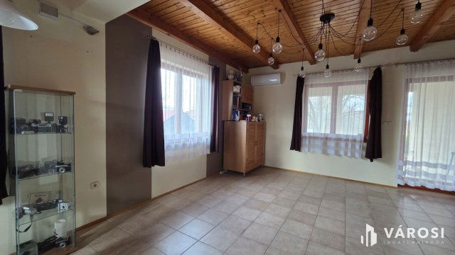 Eladó családi ház, Hajdúsámsonon 69 M Ft, 3 szobás