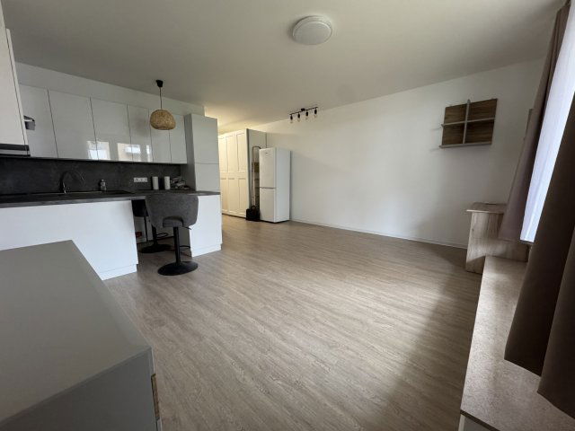 Kiadó téglalakás, albérlet, X. kerületben, Zágrábi utcában