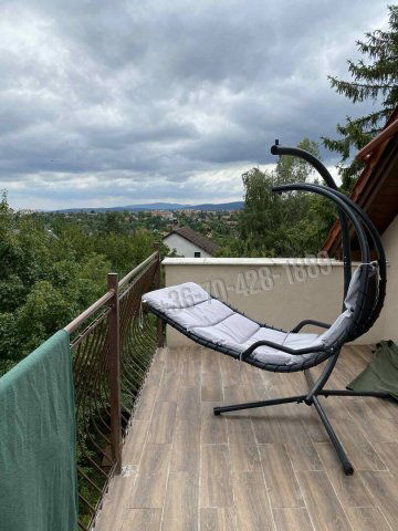 Eladó családi ház, Szentendrén 159 M Ft, 4+1 szobás