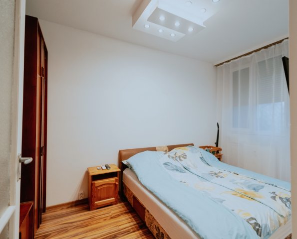 Eladó panellakás, Szegeden 50.9 M Ft, 2 szobás