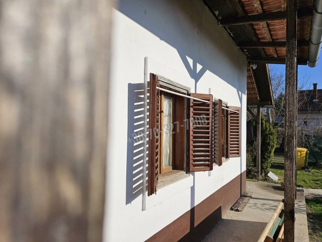Eladó családi ház, Sarudon 33 M Ft, 2+1 szobás