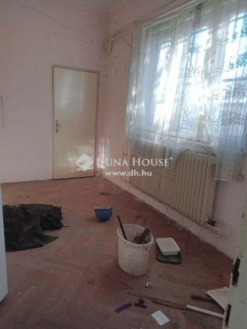 Eladó ipari ingatlan, Budapesten, X. kerületben 320 M Ft