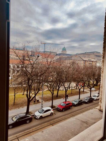 Eladó téglalakás, Budapesten, I. kerületben, Krisztina körúton