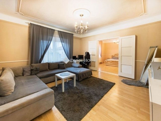 Eladó családi ház, Budapesten, XVIII. kerületben 140 M Ft