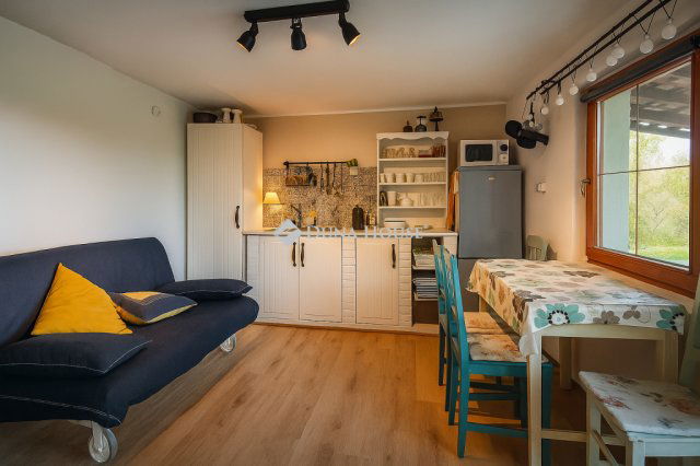 Eladó nyaraló, Pákozdon 46.9 M Ft, 2 szobás