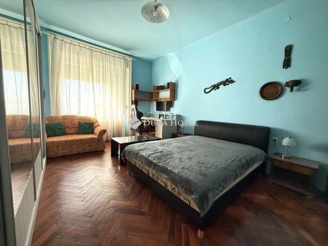 Eladó téglalakás, Pétfürdőn 37.99 M Ft, 2 szobás