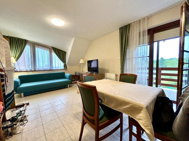 Eladó téglalakás, Alsópáhokon 67.99 M Ft, 3 szobás