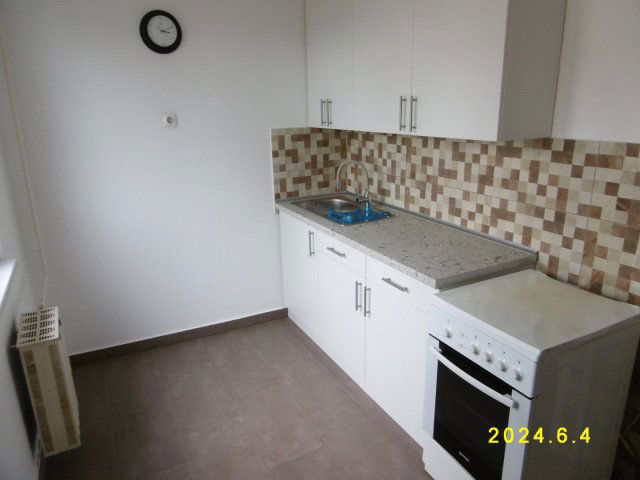 Kiadó panellakás, albérlet, Miskolcon 110 E Ft / hó, 2 szobás