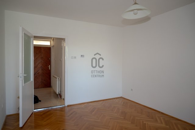 Kiadó téglalakás, albérlet, Nyíregyházán 120 E Ft / hó