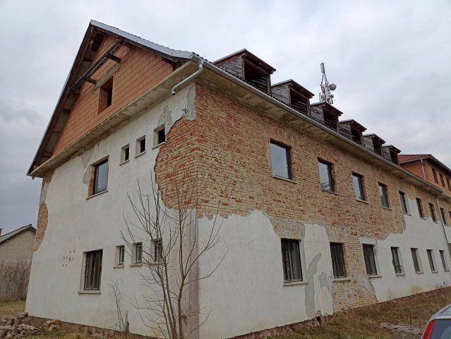 Eladó családi ház, Őriszentpéteren 160 M Ft, 14 szobás