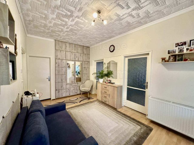 Eladó családi ház, Ságváron 59 M Ft, 4 szobás