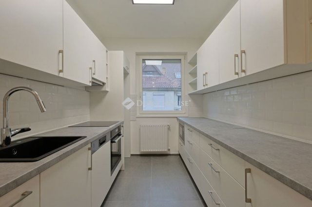 Eladó téglalakás, Budapesten, XIV. kerületben 129 M Ft, 3 szobás