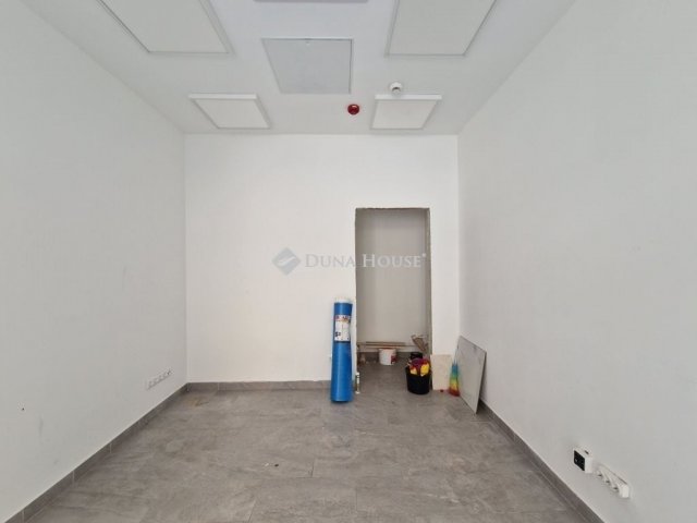 Eladó üzlethelyiség, Budapesten, VIII. kerületben 22.9 M Ft