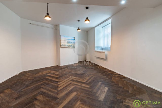 Eladó téglalakás, Budapesten, VIII. kerületben 49.9 M Ft