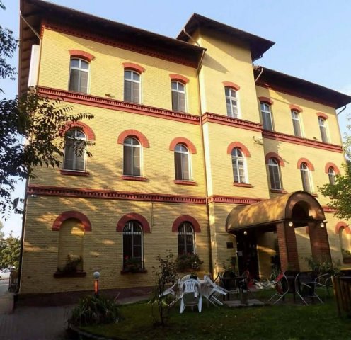 Kiadó hotel, Budapesten, IX. kerületben 3883 E Ft / hó, 25 szobás