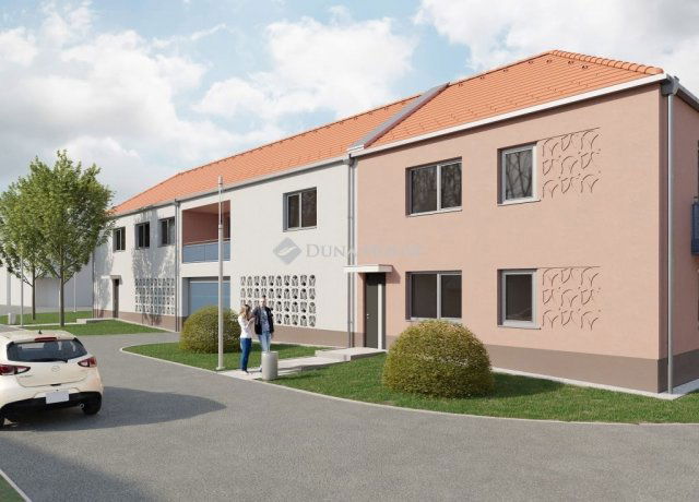 Eladó téglalakás, Szigetváron 33 M Ft, 2 szobás