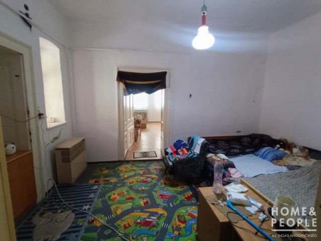 Eladó családi ház, Hódmezővásárhelyen 29.99 M Ft, 4 szobás