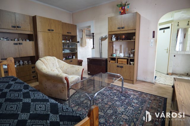 Eladó téglalakás, Nagykanizsán 9.8 M Ft, 1+1 szobás