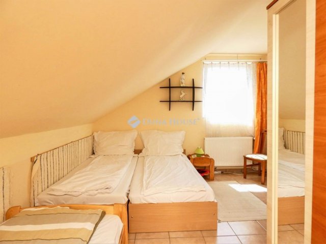 Eladó családi ház, Erdőhorvátiban 108 M Ft, 6 szobás