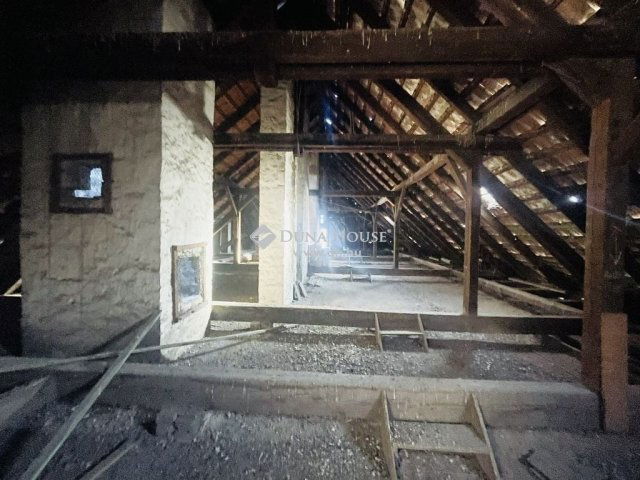 Eladó téglalakás, Budapesten, II. kerületben 115 M Ft, 1 szobás