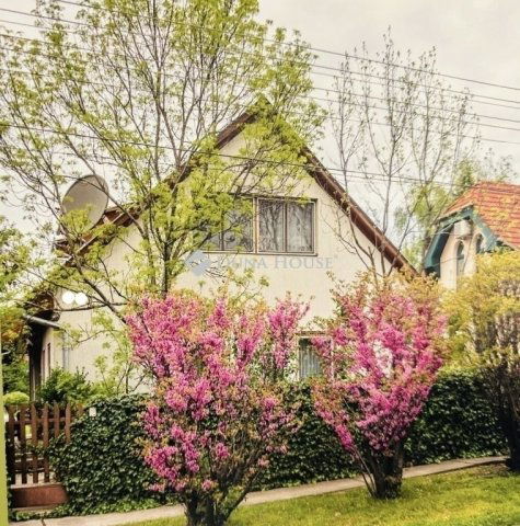 Eladó családi ház, Kecskeméten 95 M Ft, 6 szobás