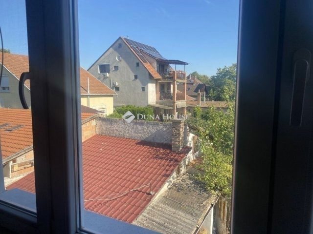 Eladó családi ház, Budapesten, XVIII. kerületben 94 M Ft